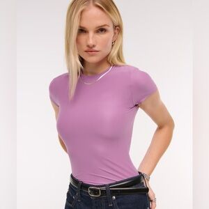Abercrombie Soft Seamless Pink Tuckable Tee